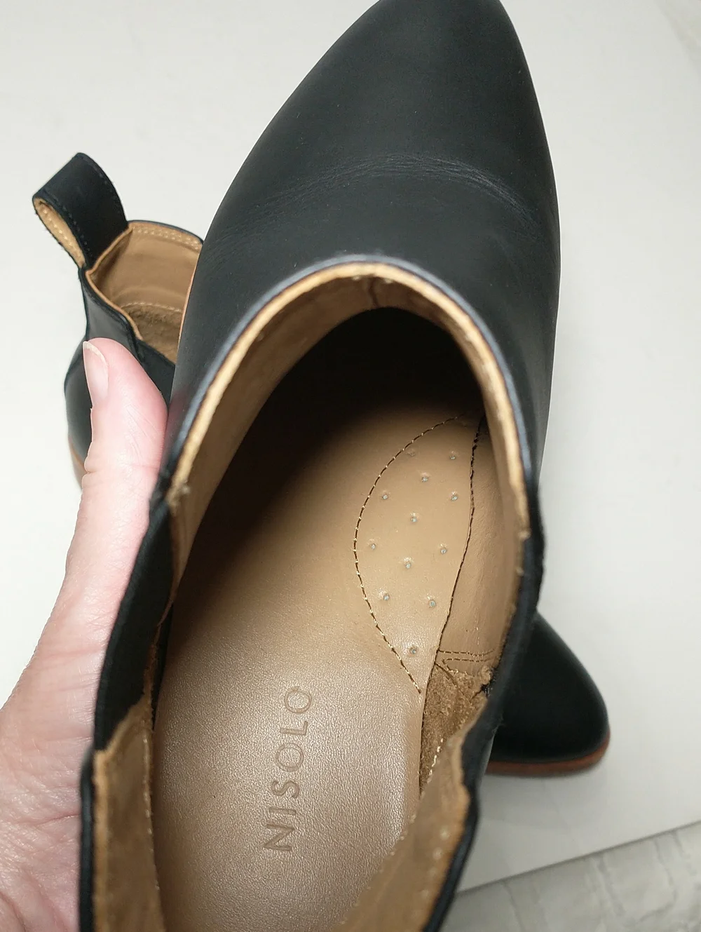 LIKE NEW Nisolo Made In Peru, Black Leather Pointed Toe Bootie, Size 6.5